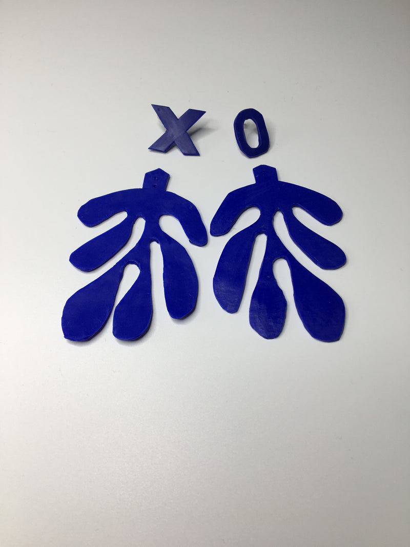 XO (Kisses & Hugs) Large Statement Earrings