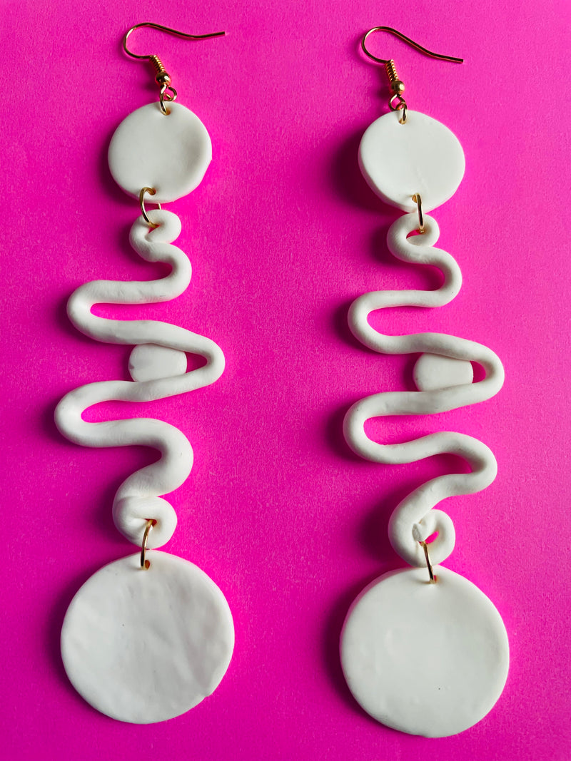 ABRABƆ DROP EARRINGS - White